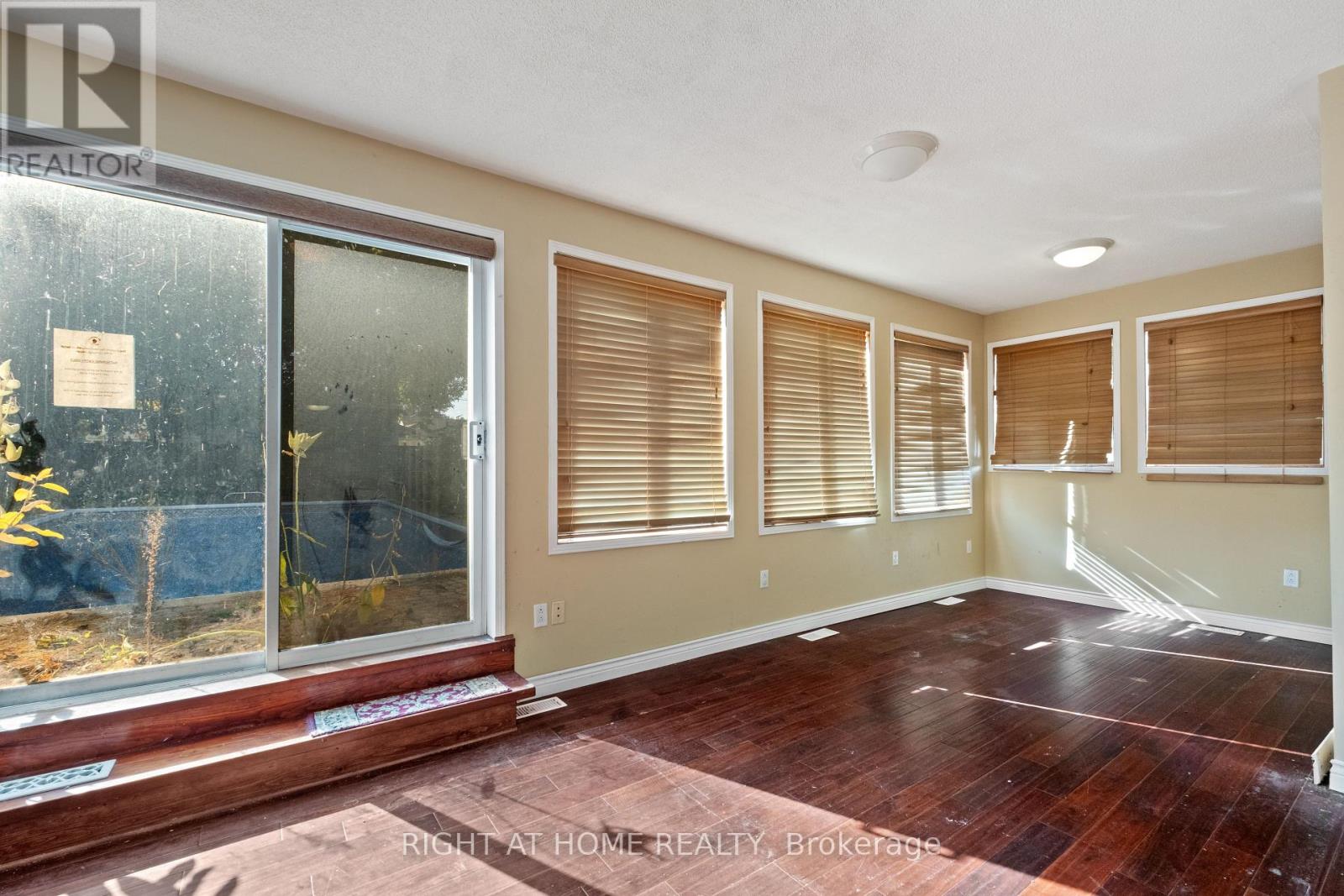 275 Miami Drive, Georgina, Ontario  L4P 2Z5 - Photo 26 - N12735088