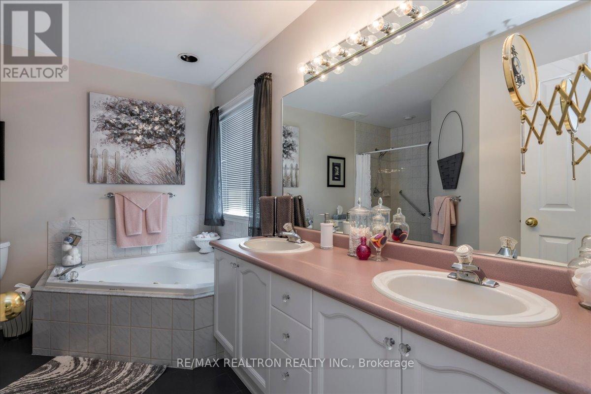 44 Columbia Road, Barrie, Ontario  L4N 8C6 - Photo 17 - S12735078