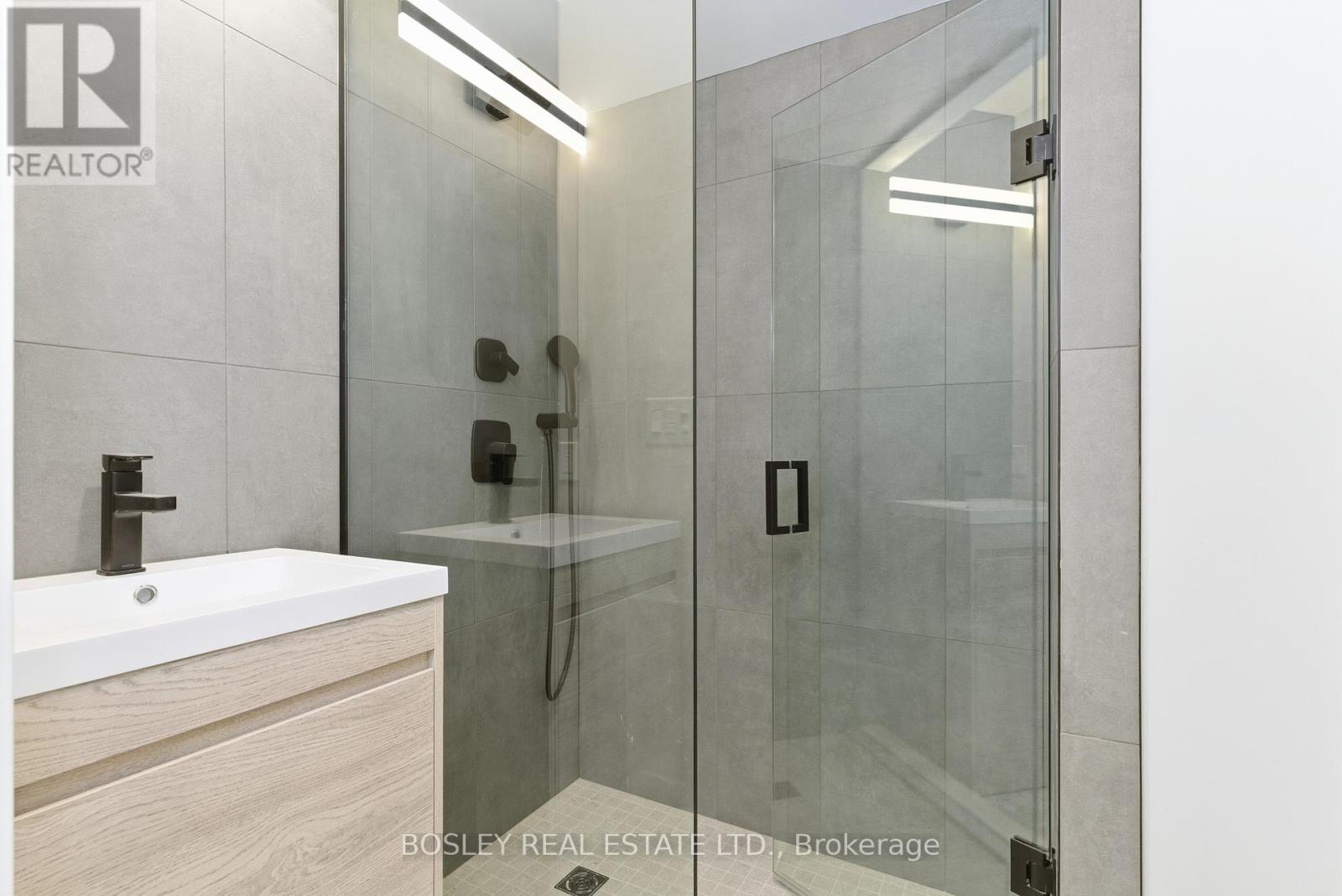 Unit # 2 - 686 Rhodes Avenue, Toronto, Ontario  M4J 4X6 - Photo 15 - E12734750