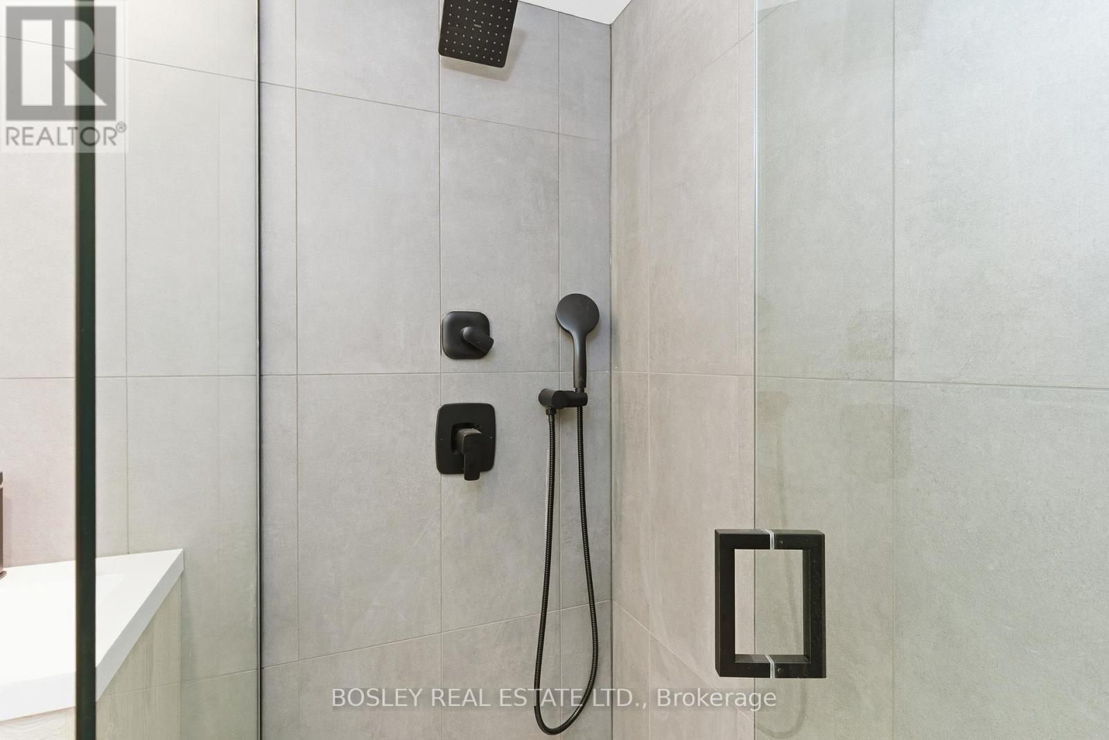 Unit # 2 - 686 Rhodes Avenue, Toronto, Ontario  M4J 4X6 - Photo 16 - E12734750