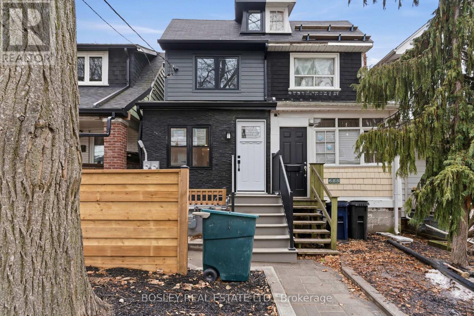 Unit # 2 - 686 Rhodes Avenue, Toronto, Ontario  M4J 4X6 - Photo 28 - E12734750