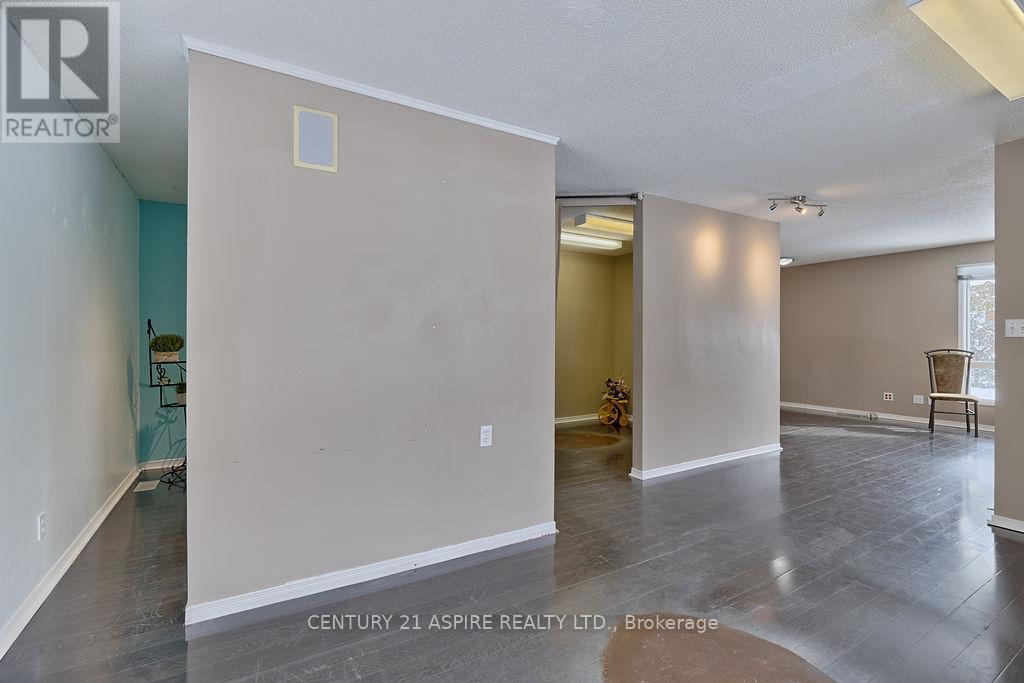 2889 Petawawa Boulevard, Petawawa, Ontario  K8H 1Y1 - Photo 19 - X12584882