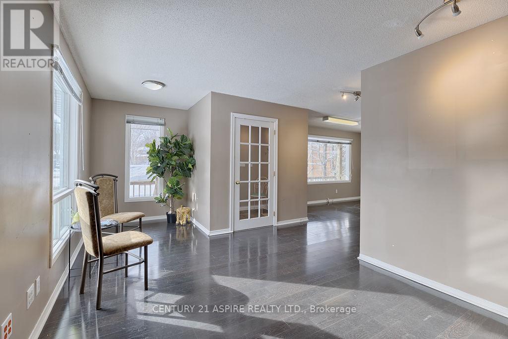 2889 Petawawa Boulevard, Petawawa, Ontario  K8H 1Y1 - Photo 25 - X12584882