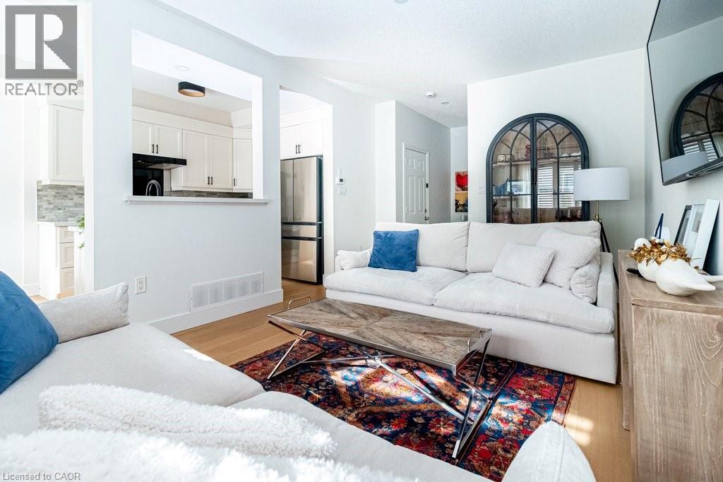 60 Cloverleaf Drive Unit# 48, Ancaster, Ontario  L9K 1S8 - Photo 14 - 40801249