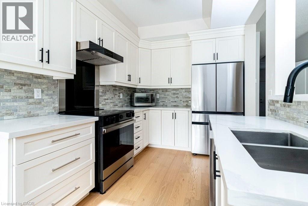 60 Cloverleaf Drive Unit# 48, Ancaster, Ontario  L9K 1S8 - Photo 22 - 40801249