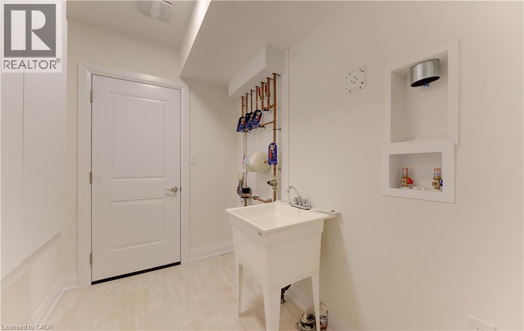 54 Jacob Detweiller Drive, Kitchener, Ontario  N2P 0K7 - Photo 33 - 40800824