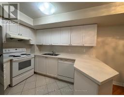 830 - 3888 DUKE OF YORK BOULEVARD, Mississauga, Ontario