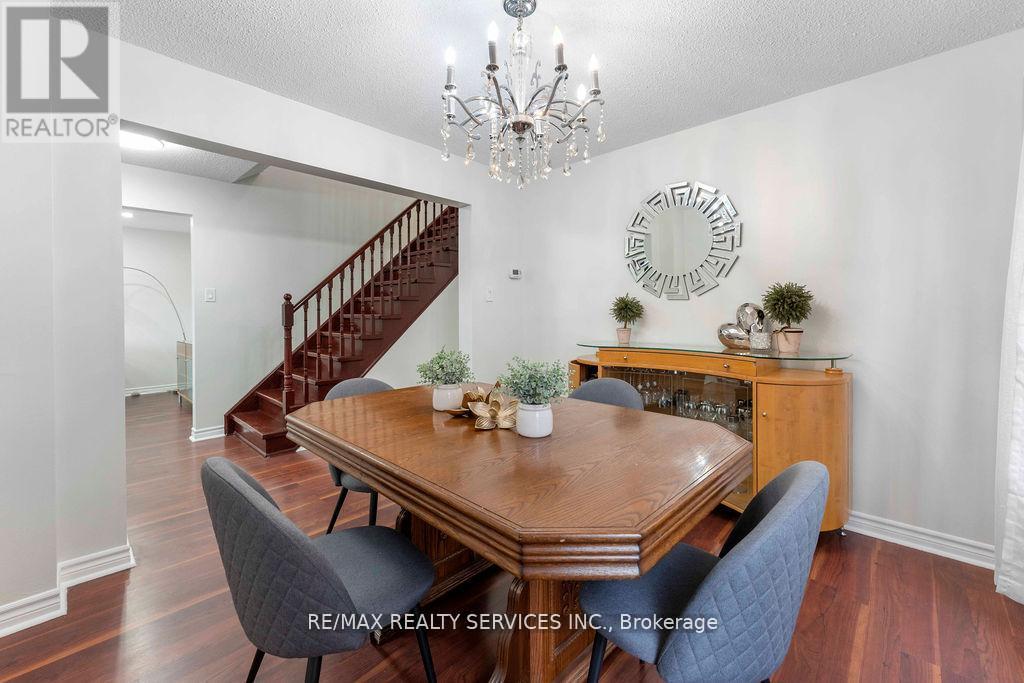 12 Nuttall Street, Brampton, Ontario  L6S 4W3 - Photo 10 - W12734932