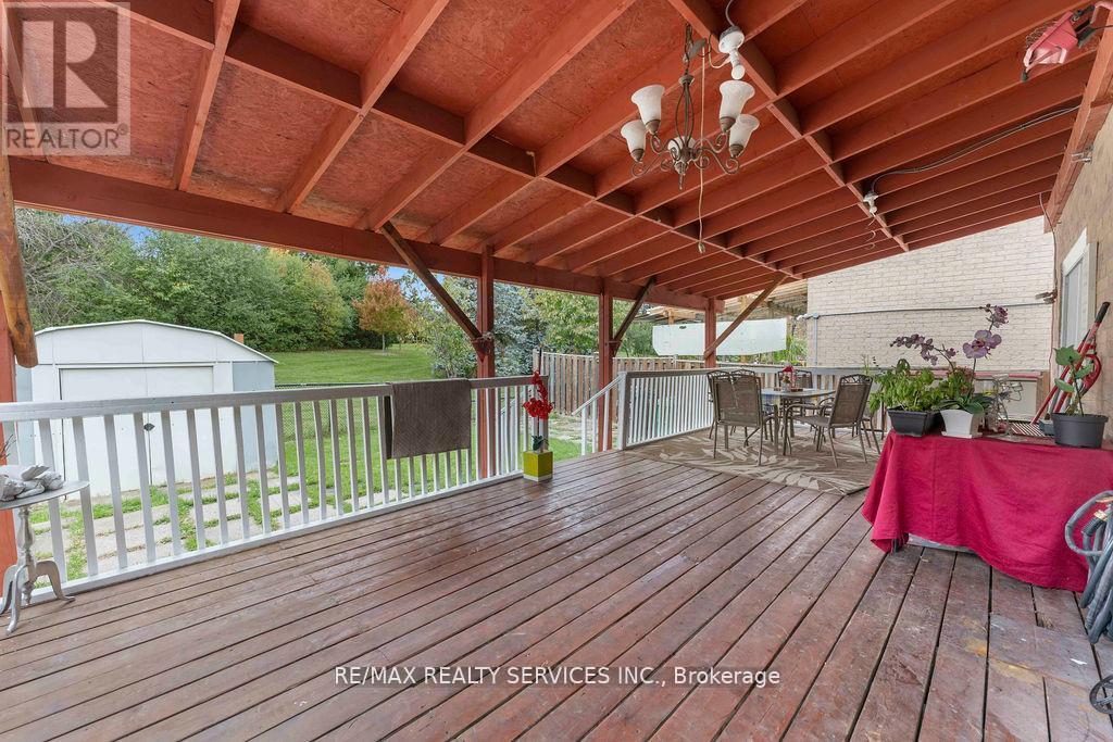 12 Nuttall Street, Brampton, Ontario  L6S 4W3 - Photo 35 - W12734932