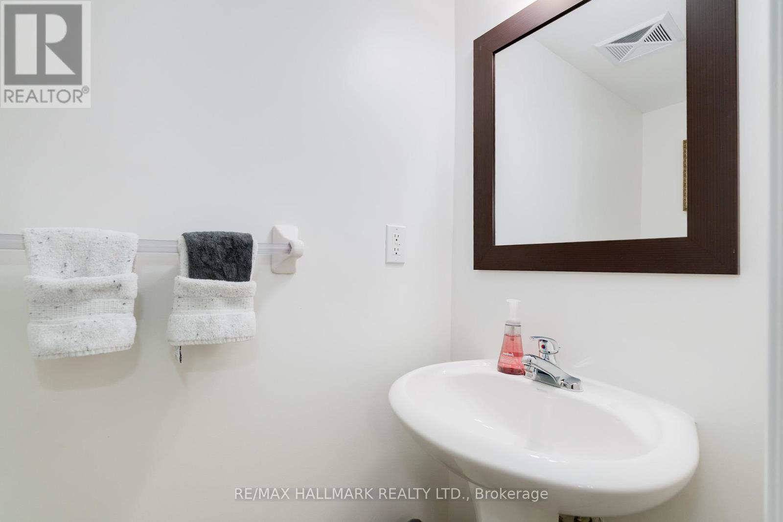 113 - 20 Foundry Avenue, Toronto, Ontario  M6H 4L1 - Photo 15 - W12735030