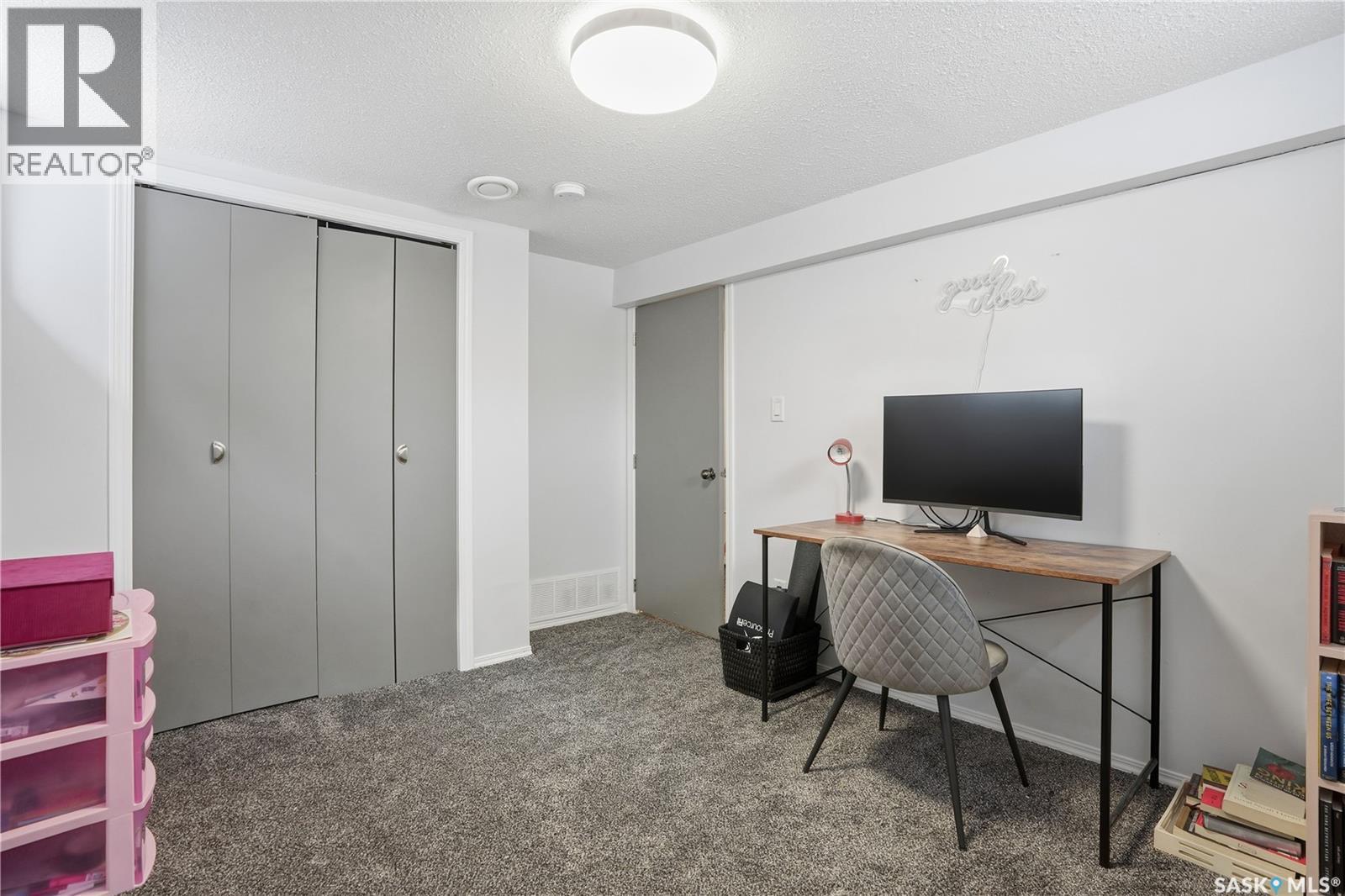 2266 Quebec Street, Regina, Saskatchewan  S4P 1K2 - Photo 38 - SK027418