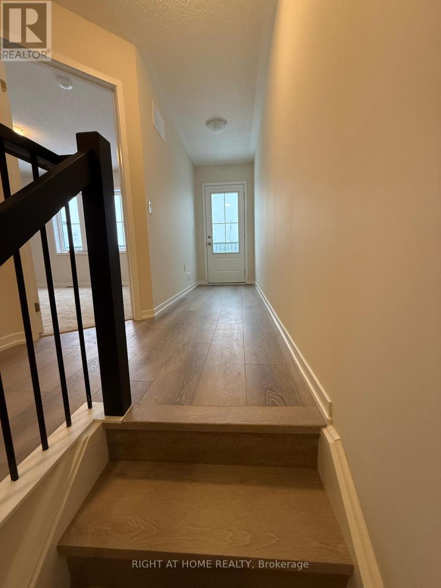 40 Kingbird Common, Cambridge, Ontario  N1R 5S2 - Photo 12 - X12734890