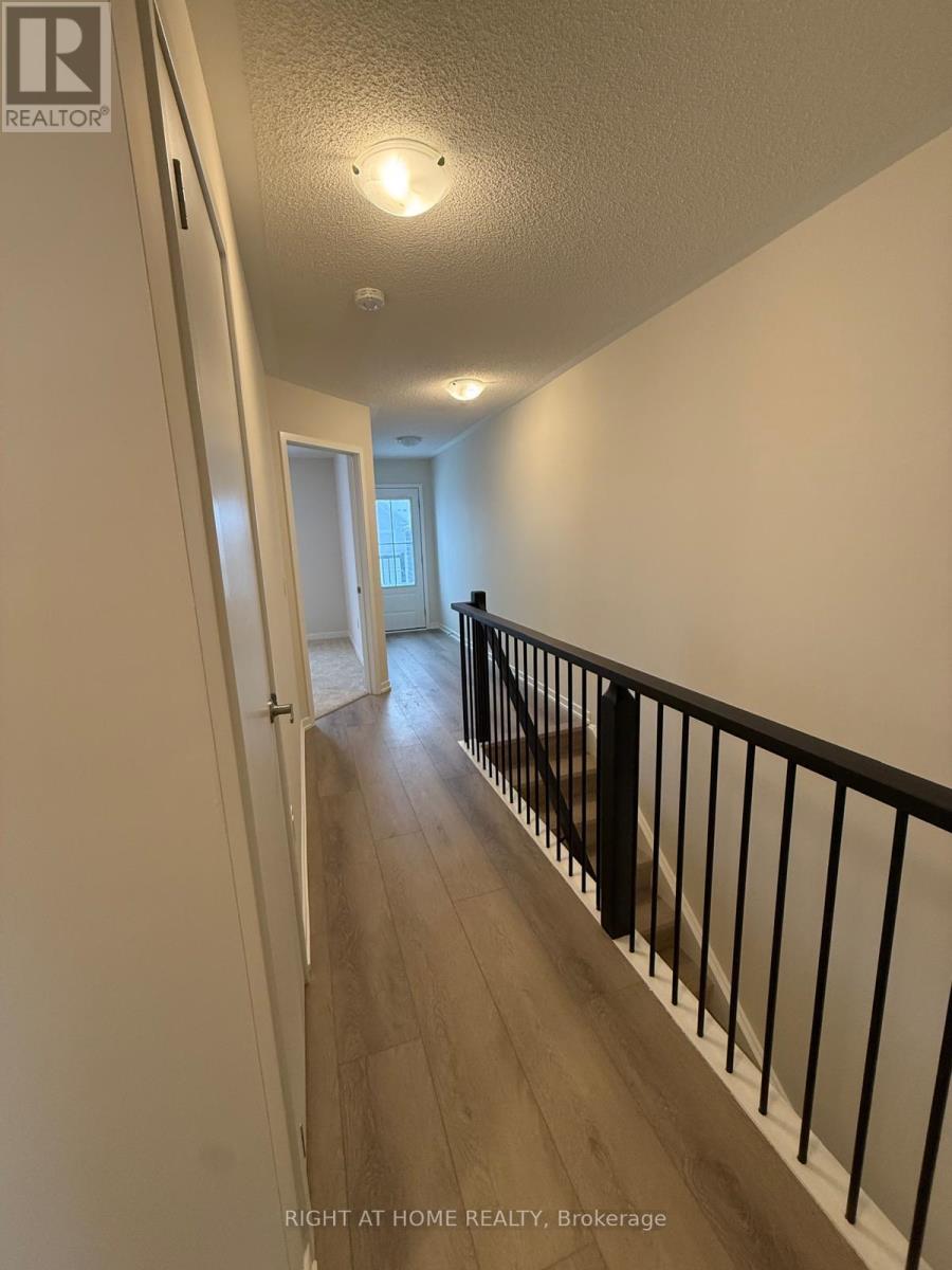 40 Kingbird Common, Cambridge, Ontario  N1R 5S2 - Photo 13 - X12734890