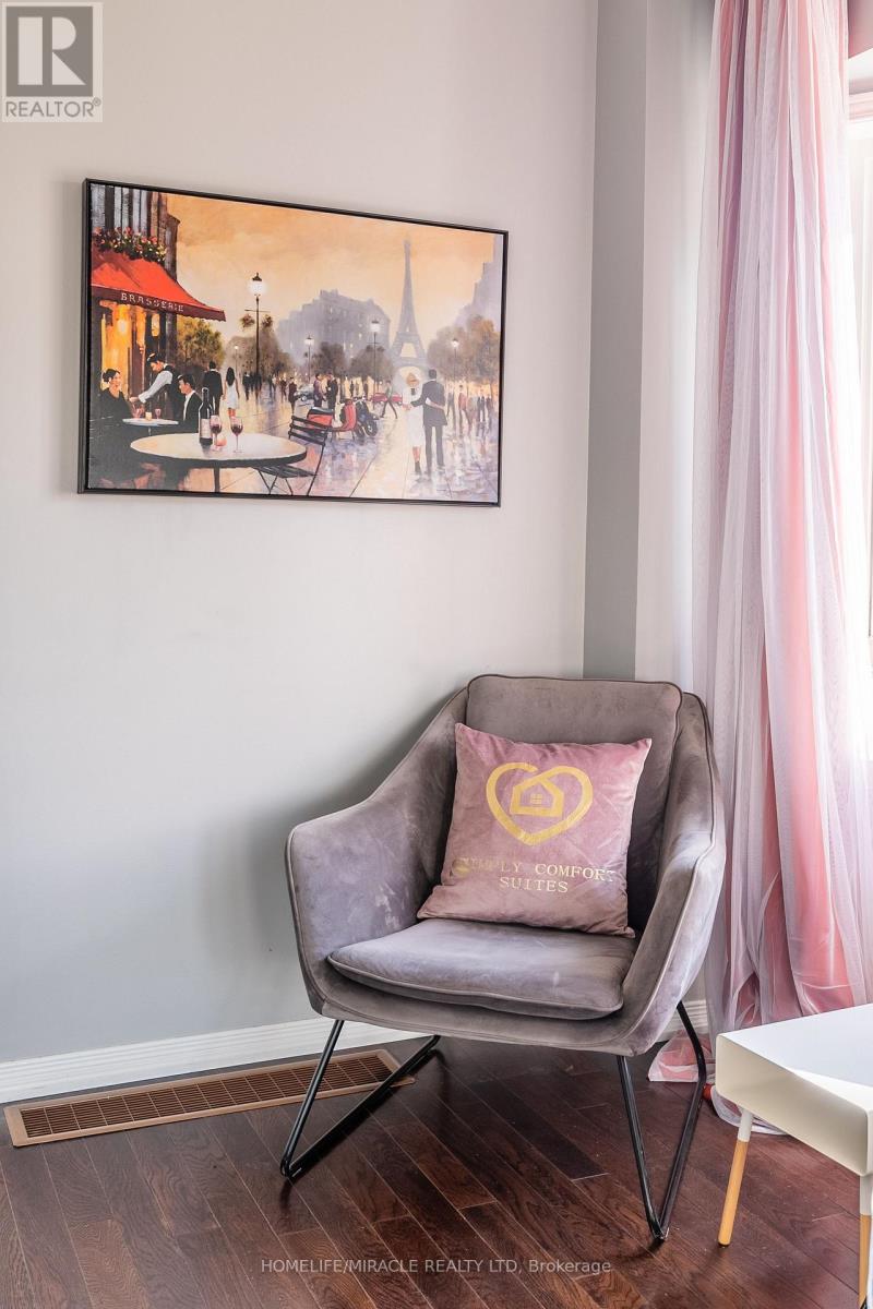 51 Palacebeach Trail, Hamilton, Ontario  L8E 0B9 - Photo 24 - X12735026