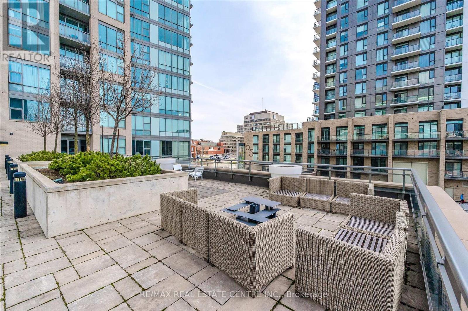 213 - 85 Duke Street W, Kitchener, Ontario  N2H 0B7 - Photo 20 - X12735068