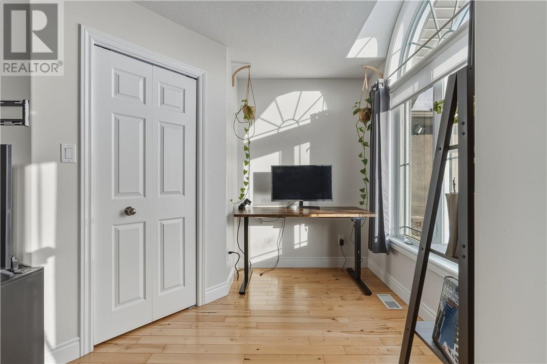 53 Equinox Crescent, Sudbury, Ontario  P3B 0B6 - Photo 2 - 2126248