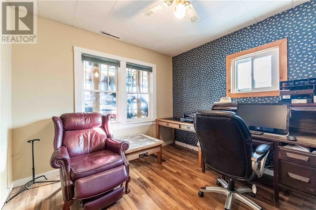 29 Kelly Street, Capreol, Ontario  P0M 1H0 - Photo 18 - 2126164