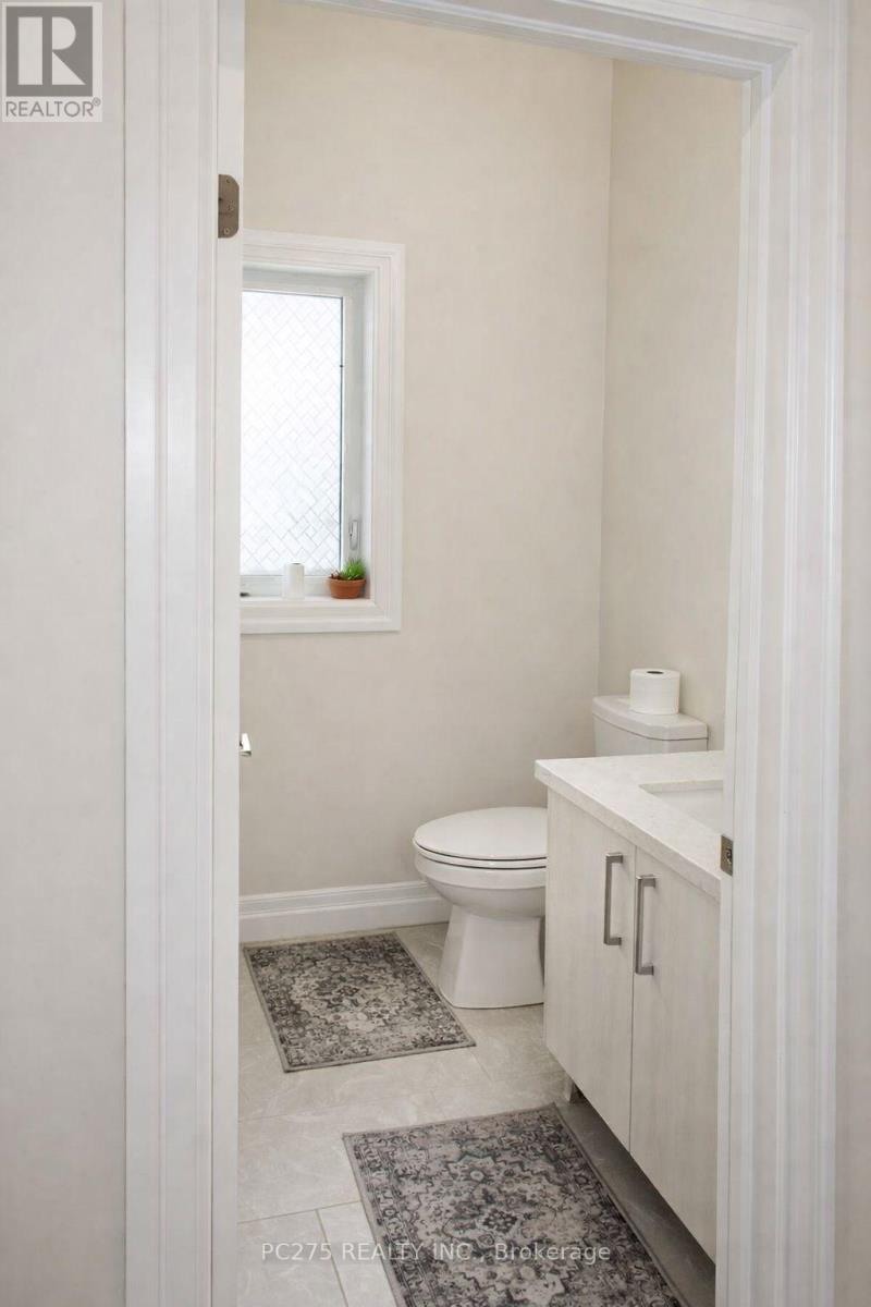 Upper - 2949 Biddulph Street, London South, Ontario  N6L 0A8 - Photo 7 - X12734408