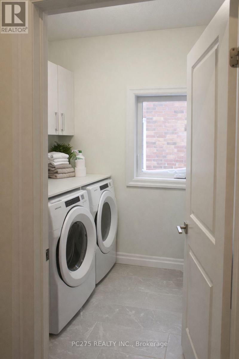 Upper - 2949 Biddulph Street, London South, Ontario  N6L 0A8 - Photo 6 - X12734408