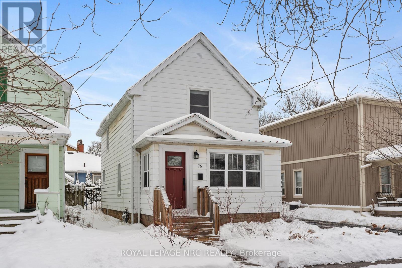 76 Henry Street, St. Catharines, Ontario  L2R 5V2 - Photo 1 - X12735258