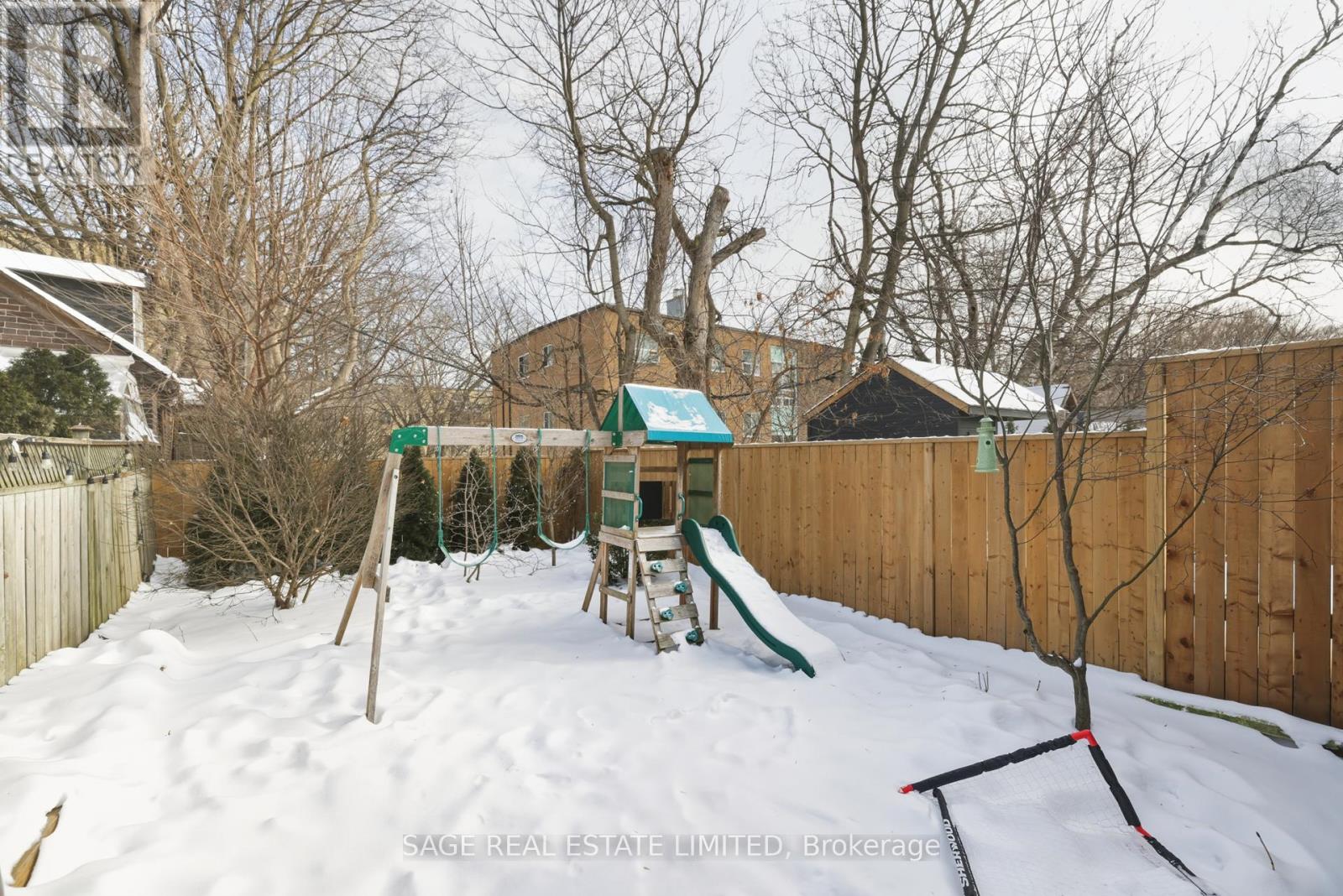 193 Gainsborough Road, Toronto, Ontario  M4L 3C5 - Photo 32 - E12731608