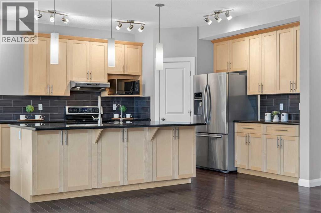 93 Silverado Bank Circle Sw, Calgary, Alberta  T2X 0L1 - Photo 9 - A2281494