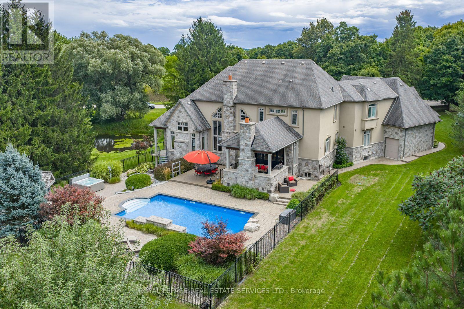 2319 Kilbride Street, Burlington, Ontario  L7P 0H7 - Photo 2 - W12375572