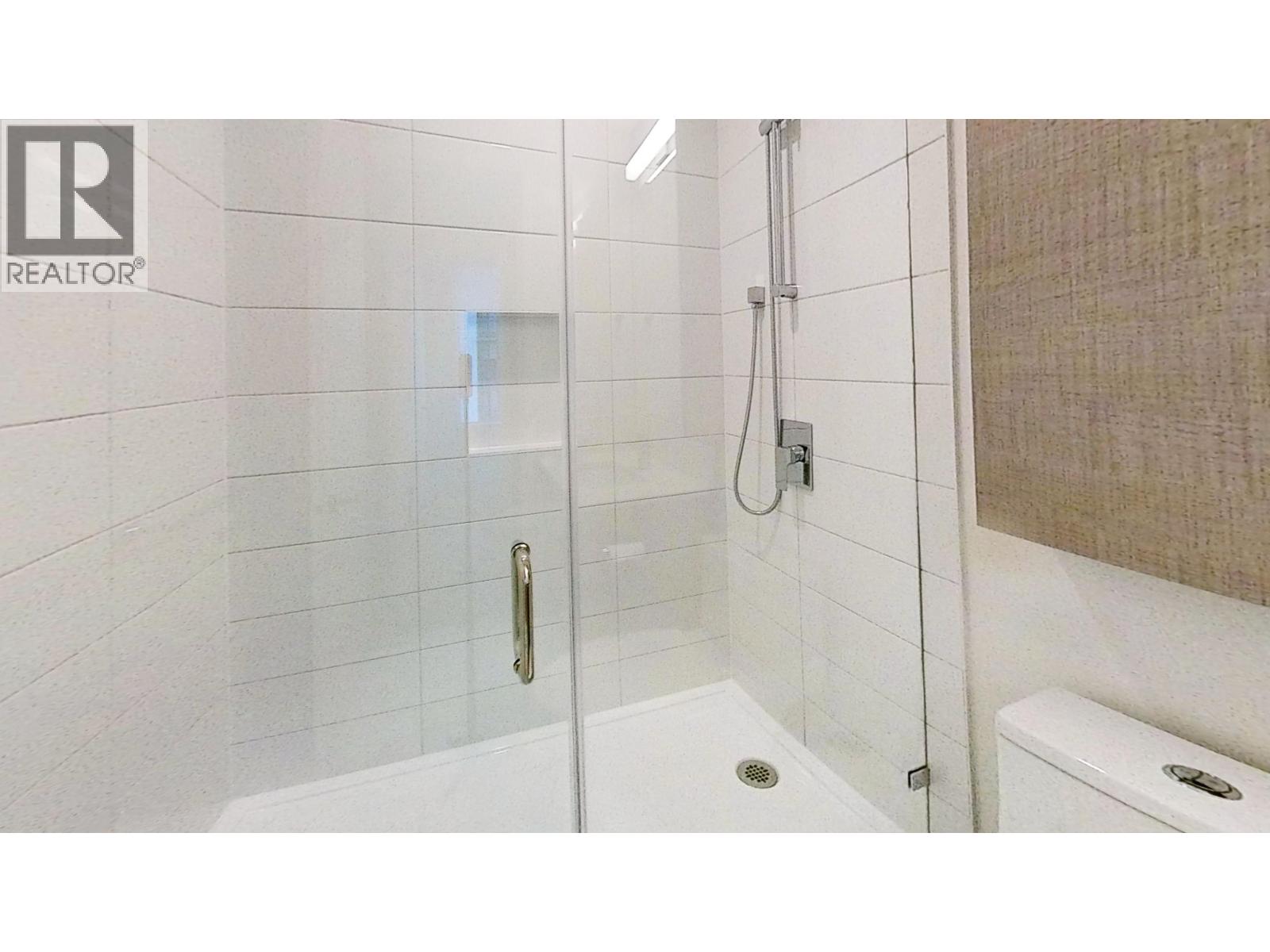 2186 Gilmore Avenue, Burnaby, British Columbia  V5C 0N7 - Photo 10 - R3084046