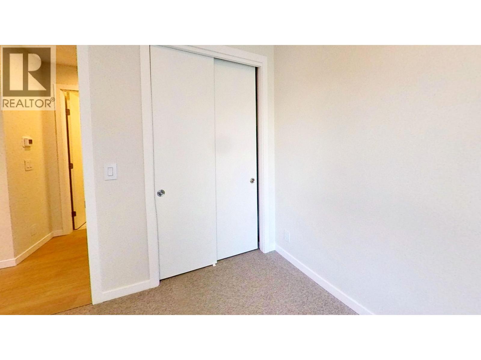 2186 Gilmore Avenue, Burnaby, British Columbia  V5C 0N7 - Photo 11 - R3084046