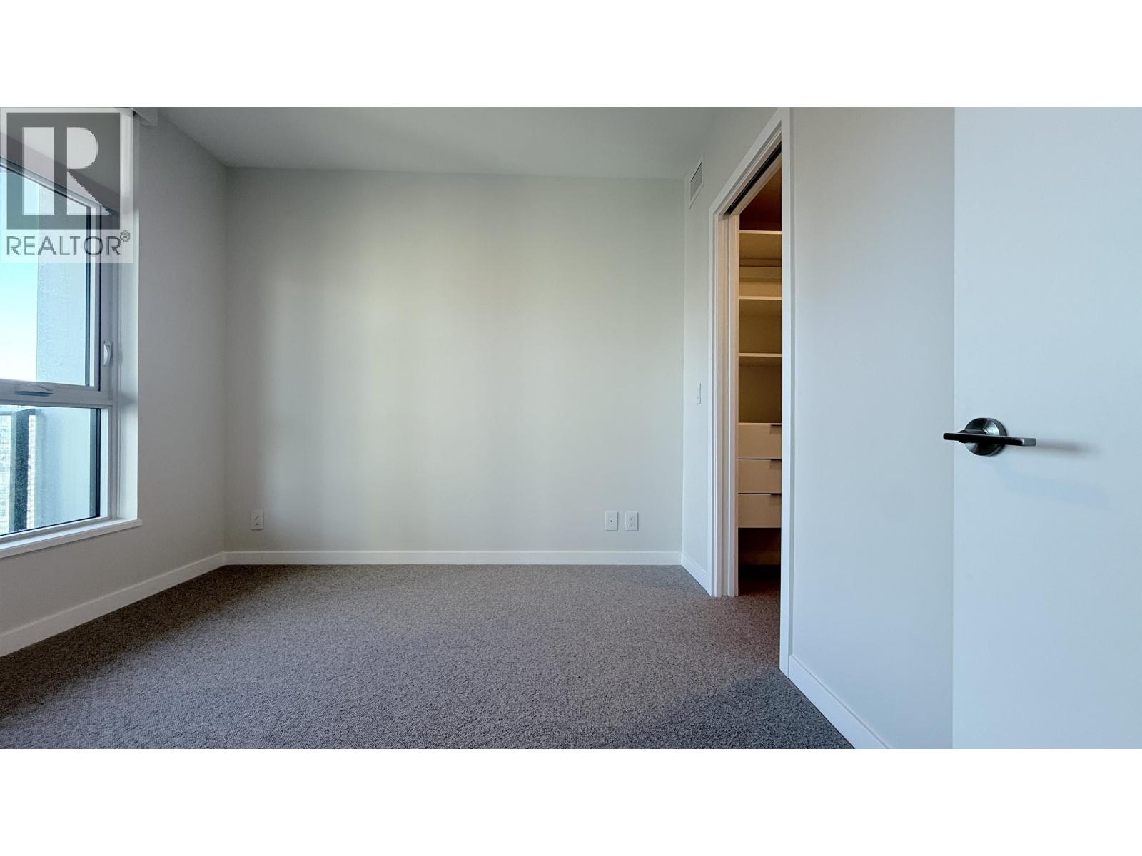 2186 Gilmore Avenue, Burnaby, British Columbia  V5C 0N7 - Photo 5 - R3084046