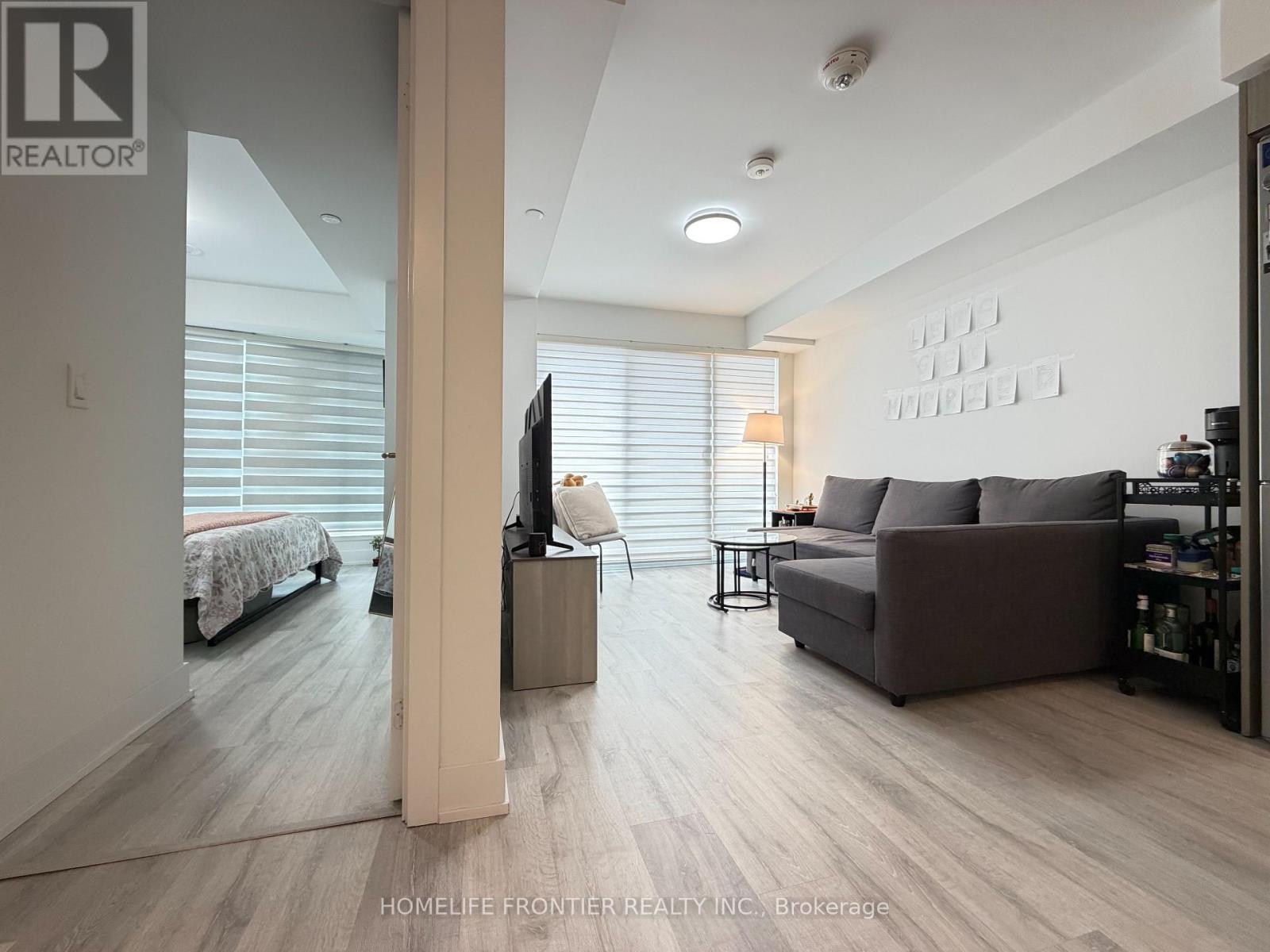 2219 - 585 Bloor Street E, Toronto, Ontario  M4W 0B3 - Photo 14 - C12735176