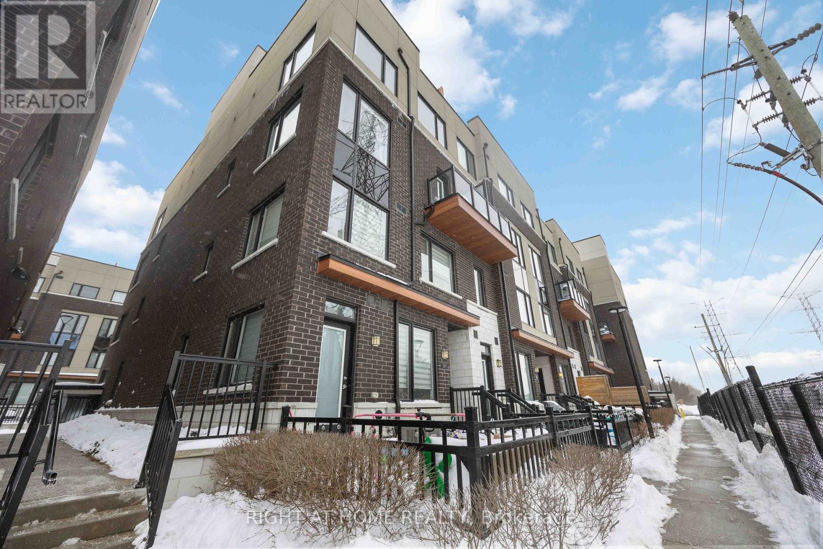 220 - 1555 Kingston Road, Pickering, Ontario  L1V 0E9 - Photo 3 - E12735244