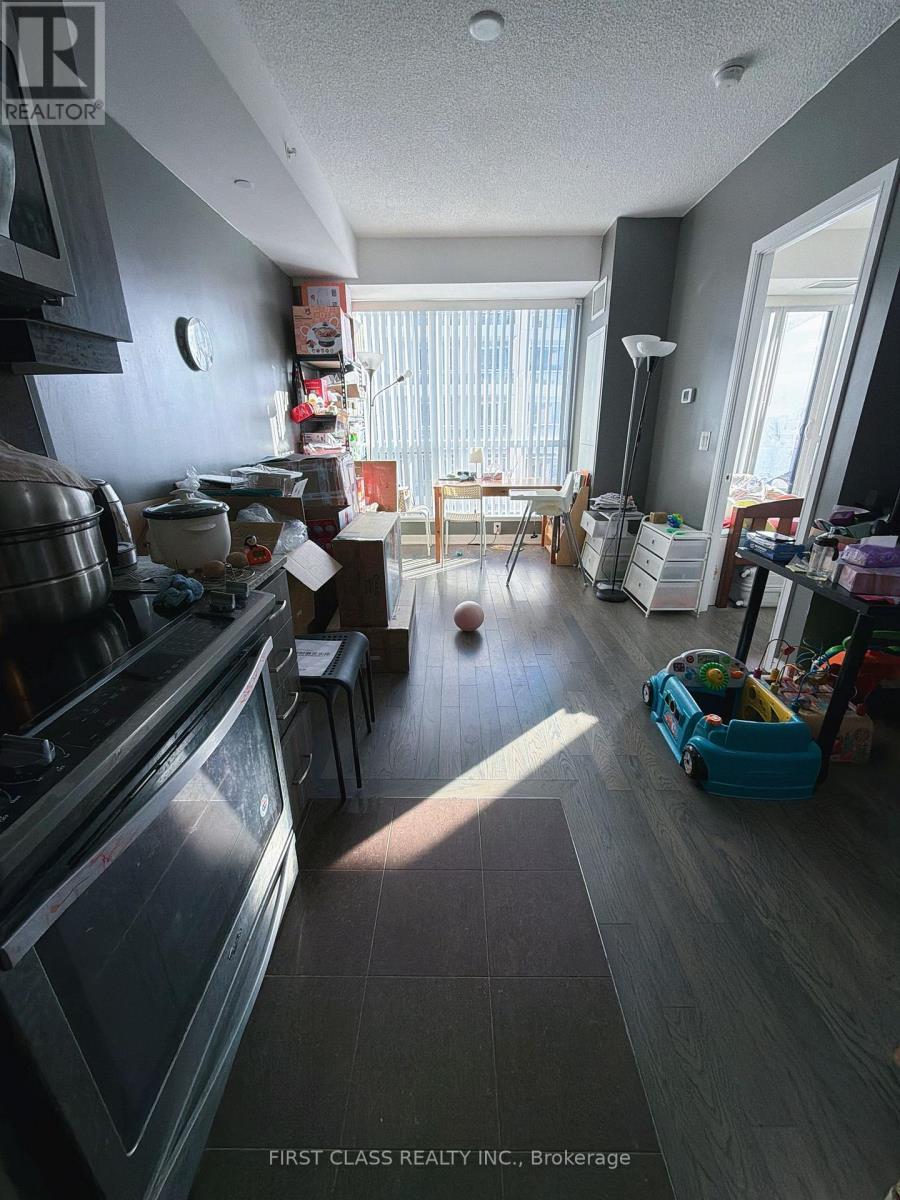 911 - 9201 Yonge St Street, Richmond Hill, Ontario  L4C 1H9 - Photo 1 - N12735240