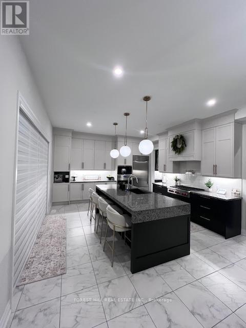 171 Timberline Trail, Aurora, Ontario  L4G 5Z6 - Photo 10 - N12691516