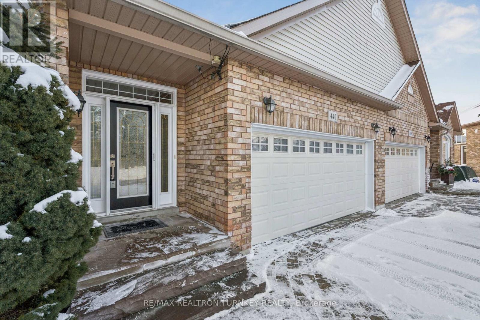 440 Morley Cook Crescent, Newmarket, Ontario  L3X 2M3 - Photo 47 - N12722240
