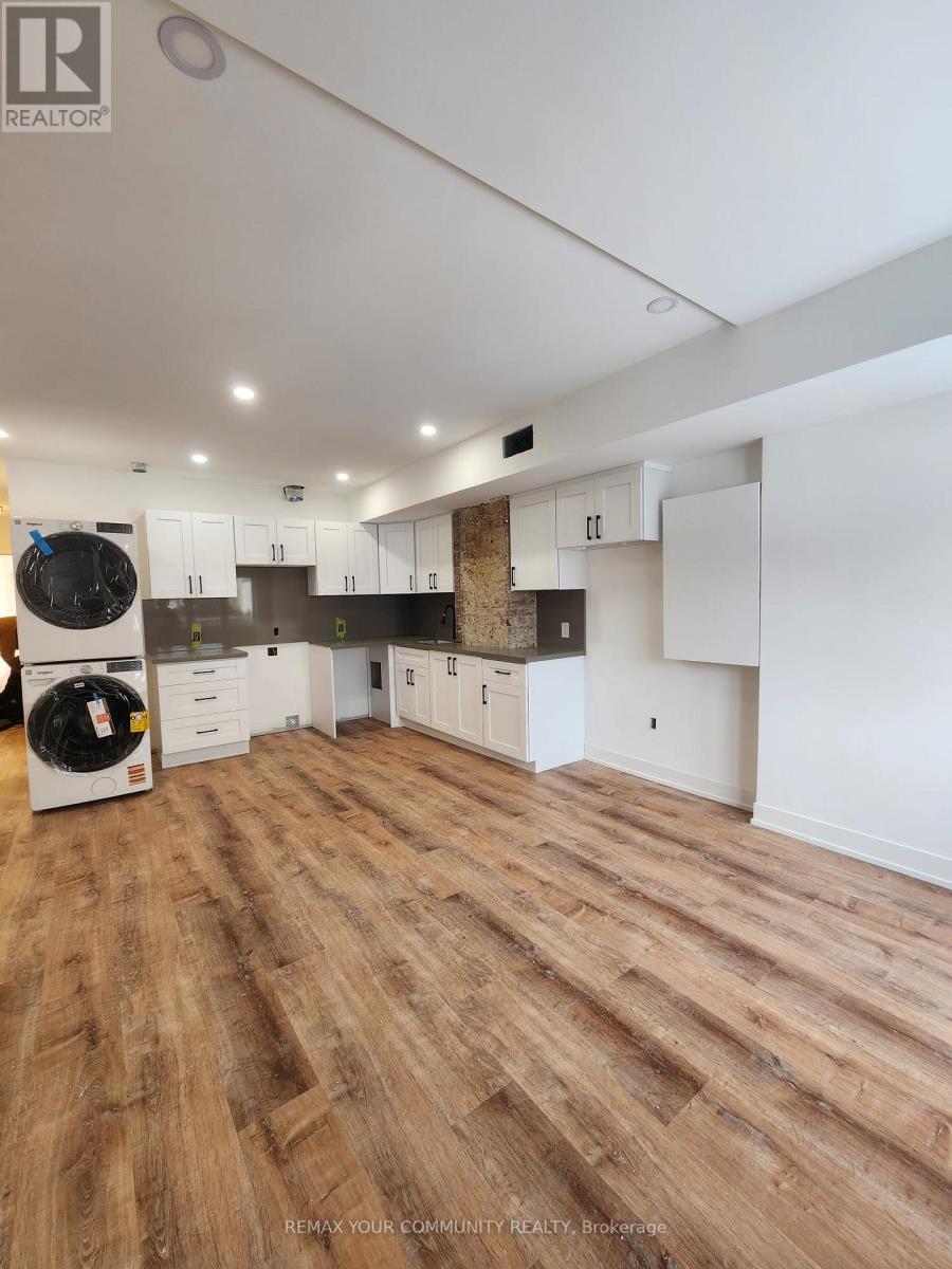 2nd Floor - 983 Dovercourt Road, Toronto, Ontario M6H 2X6 - Photo 4 - W12733750