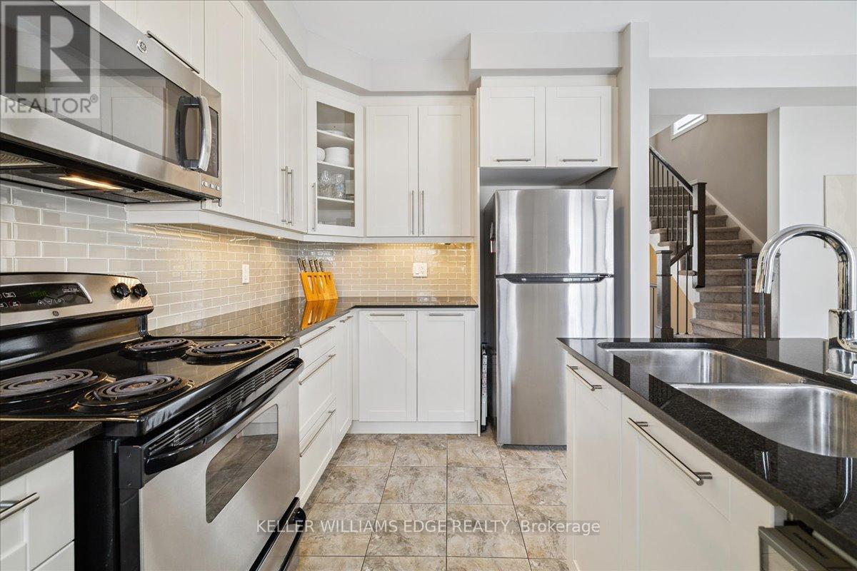 15 - 2220 Queensway Drive, Burlington, Ontario  L7R 0E7 - Photo 29 - W12735140