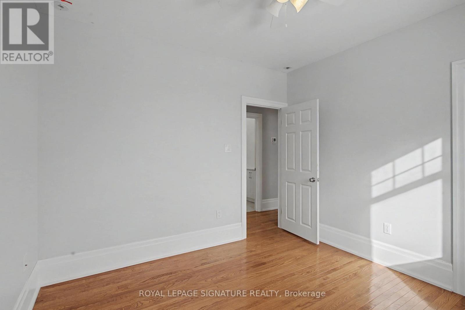 Upper - 57 Wendell Avenue, Toronto, Ontario  M9N 3K8 - Photo 15 - W12735162