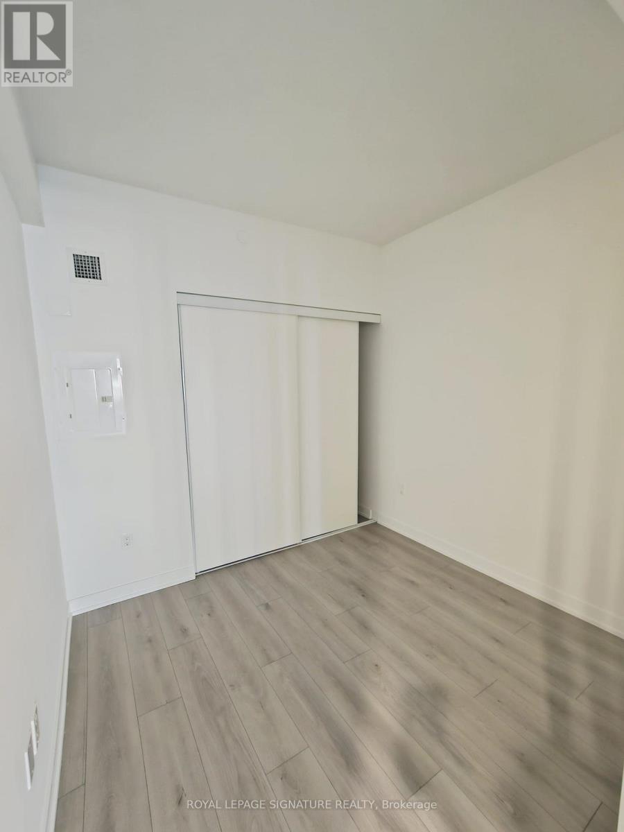 309 - 1 Fairview Road E, Mississauga, Ontario  L5A 0B4 - Photo 13 - W12735172