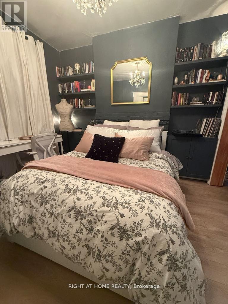 1054 Dufferin Street, Toronto, Ontario  M6H 4B6 - Photo 1 - W12735202