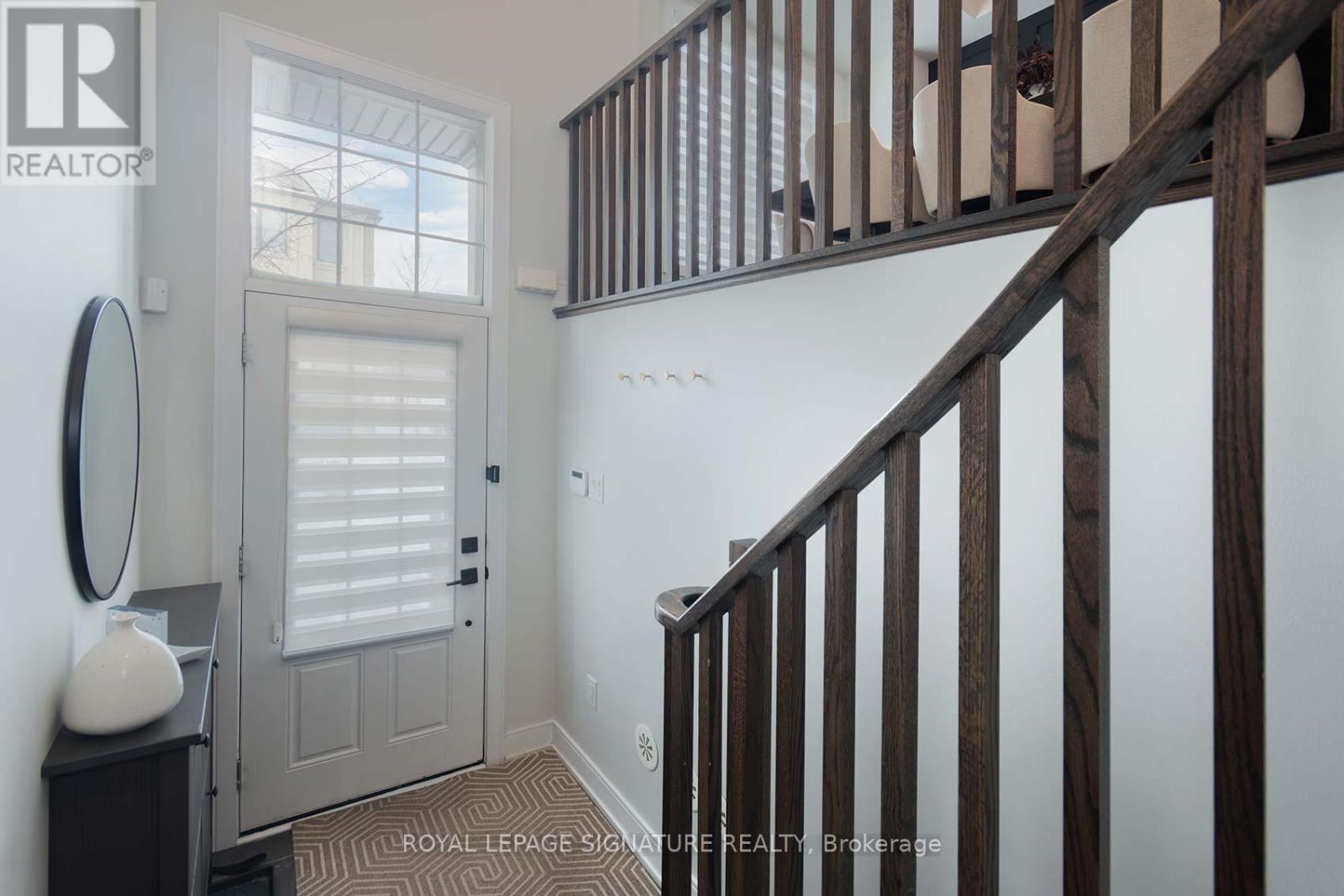 1149 Beachcomber Road, Mississauga, Ontario  L5G 0B4 - Photo 3 - W12735228