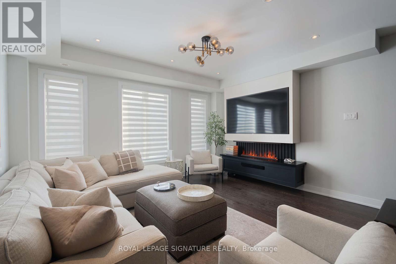 1149 Beachcomber Road, Mississauga, Ontario  L5G 0B4 - Photo 7 - W12735228