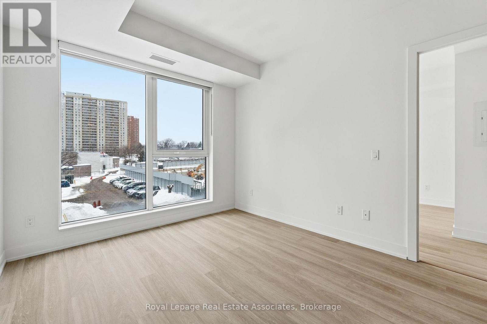 313 - 25 Cordova Avenue, Toronto, Ontario  M9A 0E5 - Photo 8 - W12735266