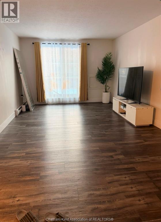 150 Park Avenue East Unit# 209, Chatham, Ontario  N7M 3V6 - Photo 3 - 26000615