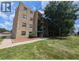 150 Park AVENUE East Unit# 209, Chatham, Ontario