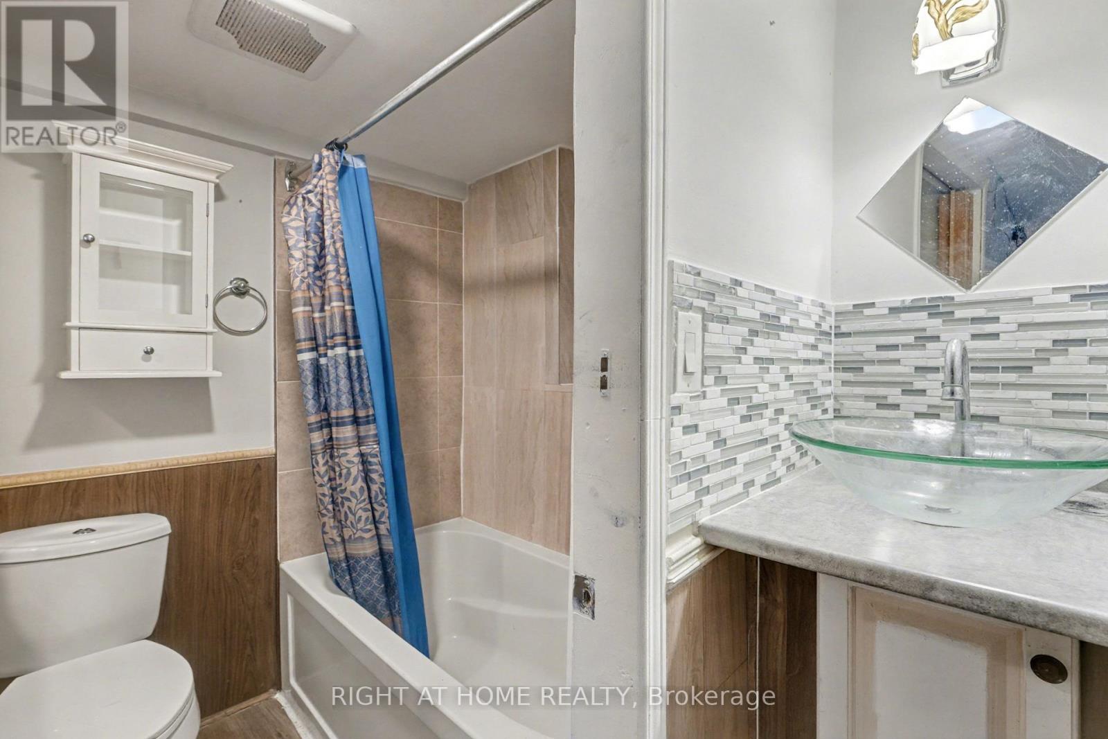 522 Cannon Street E, Hamilton, Ontario  L8L 2E8 - Photo 12 - X12735148