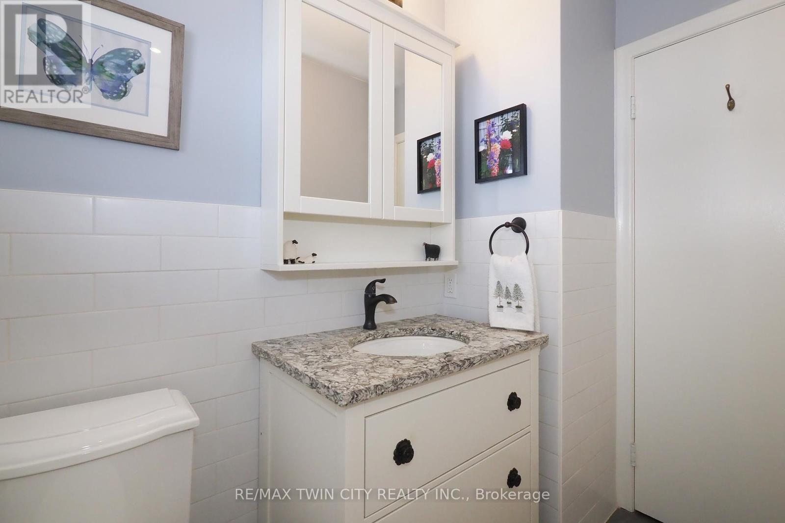 204 Rodney Street, Waterloo, Ontario  N2J 1G5 - Photo 25 - X12735206