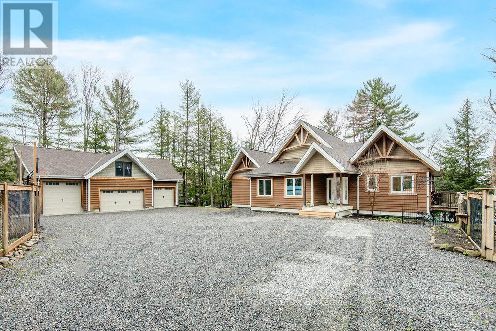 3-1058 Whites Road, Muskoka Lakes, Ontario  P0B 1J0 - Photo 2 - X12735274