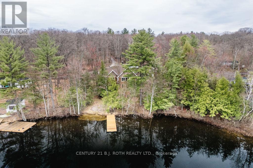 3-1058 Whites Road, Muskoka Lakes, Ontario  P0B 1J0 - Photo 3 - X12735274