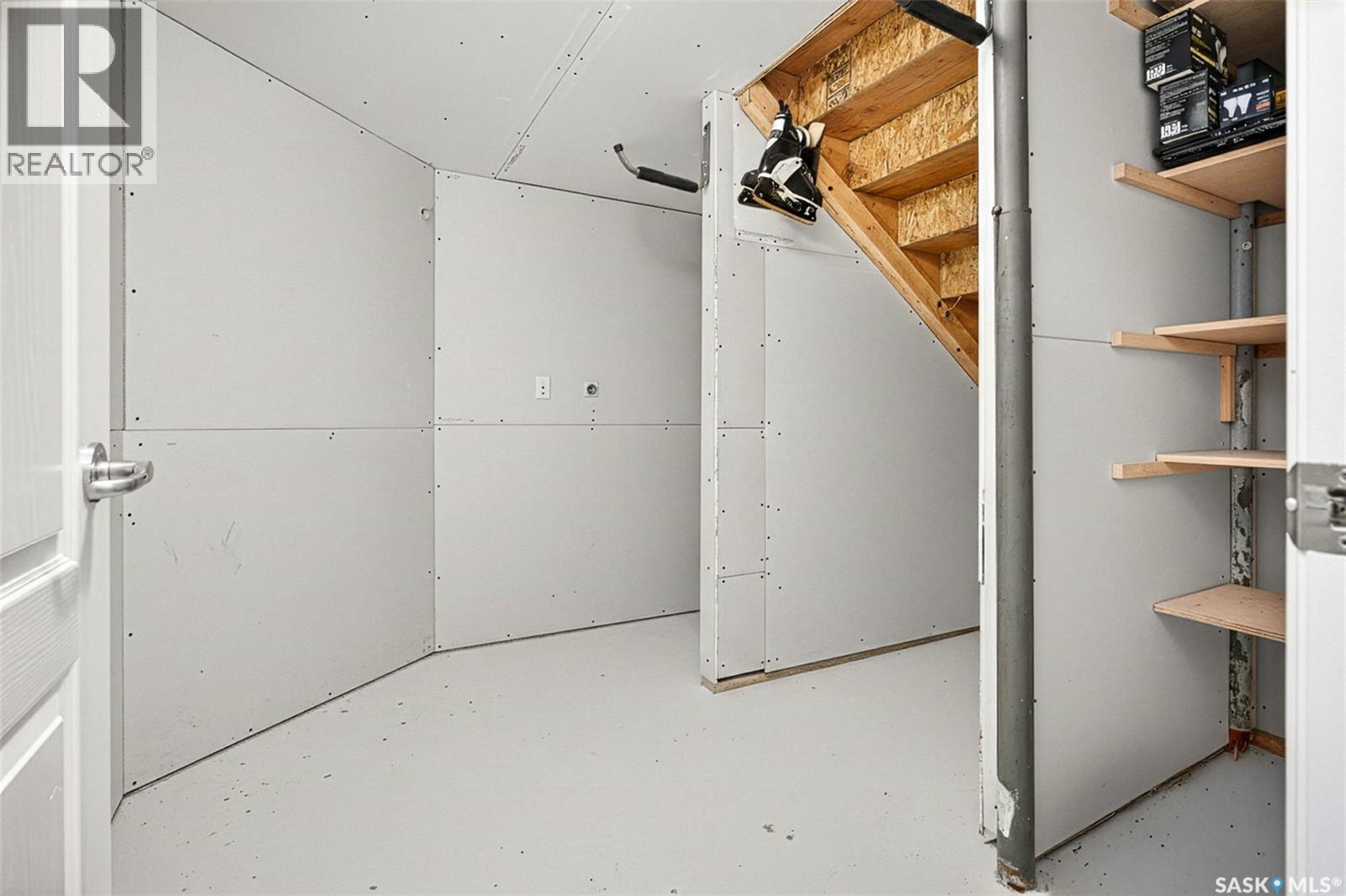 #4 21 Iris Drive, Moose Jaw, Saskatchewan  S6J 0A1 - Photo 44 - SK027520